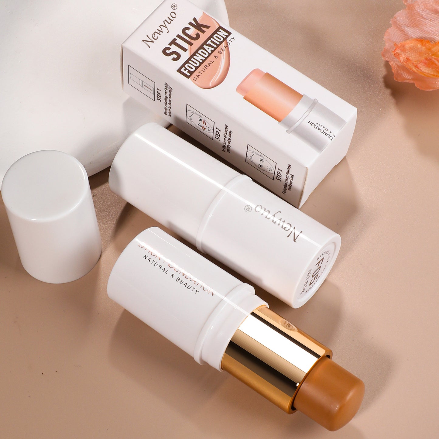 Newyuo Concealer Stick Foundation